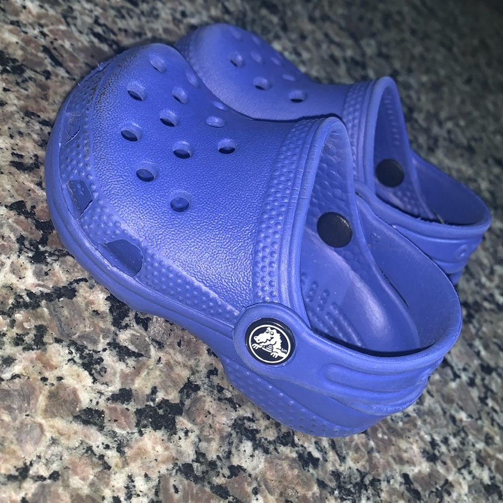 Baby Croc Dark Blue infant size 2-3